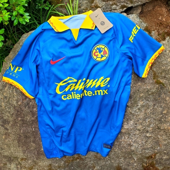 *Brand New* Club America Away Soccer Jersey - SizeS US - Picture 1 of 5